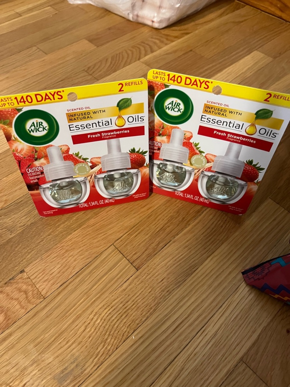 Air Wick Essential oil refills 4ct (New)